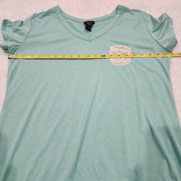 Rue 21 Womens Short Sleeve Top, Lace bottom & front pocket, Size XL, Teal - Picture 3 of 7
